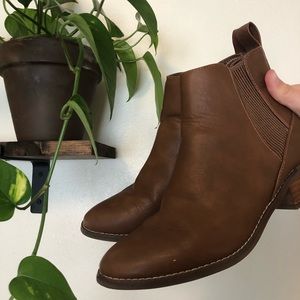 American Eagle Size 8 Ankle Boots
